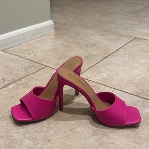 Anne Michelle Fuchsia High Heel Mules